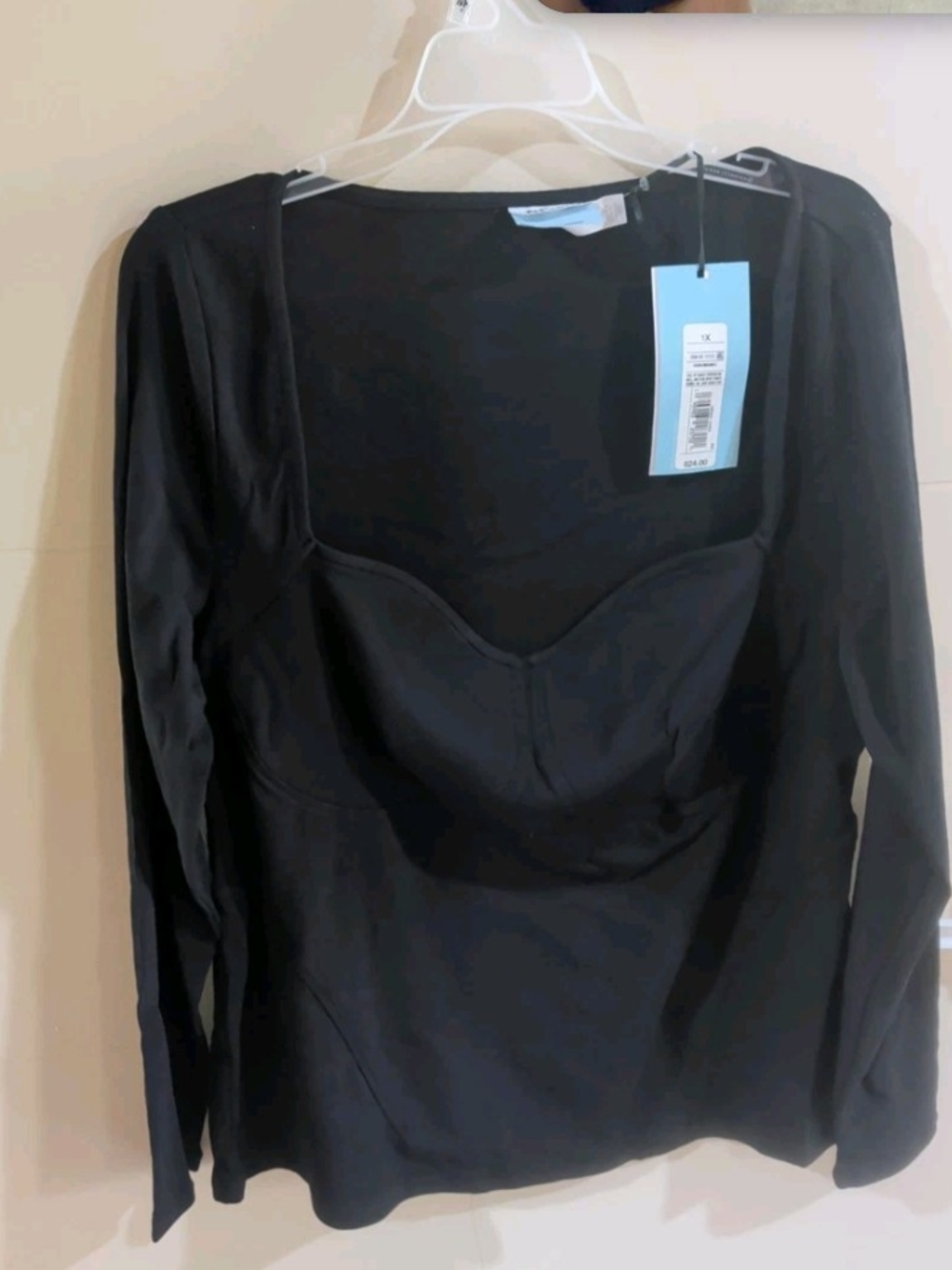 Future Collective Women's Casual Black Shirt Size 1X NWT